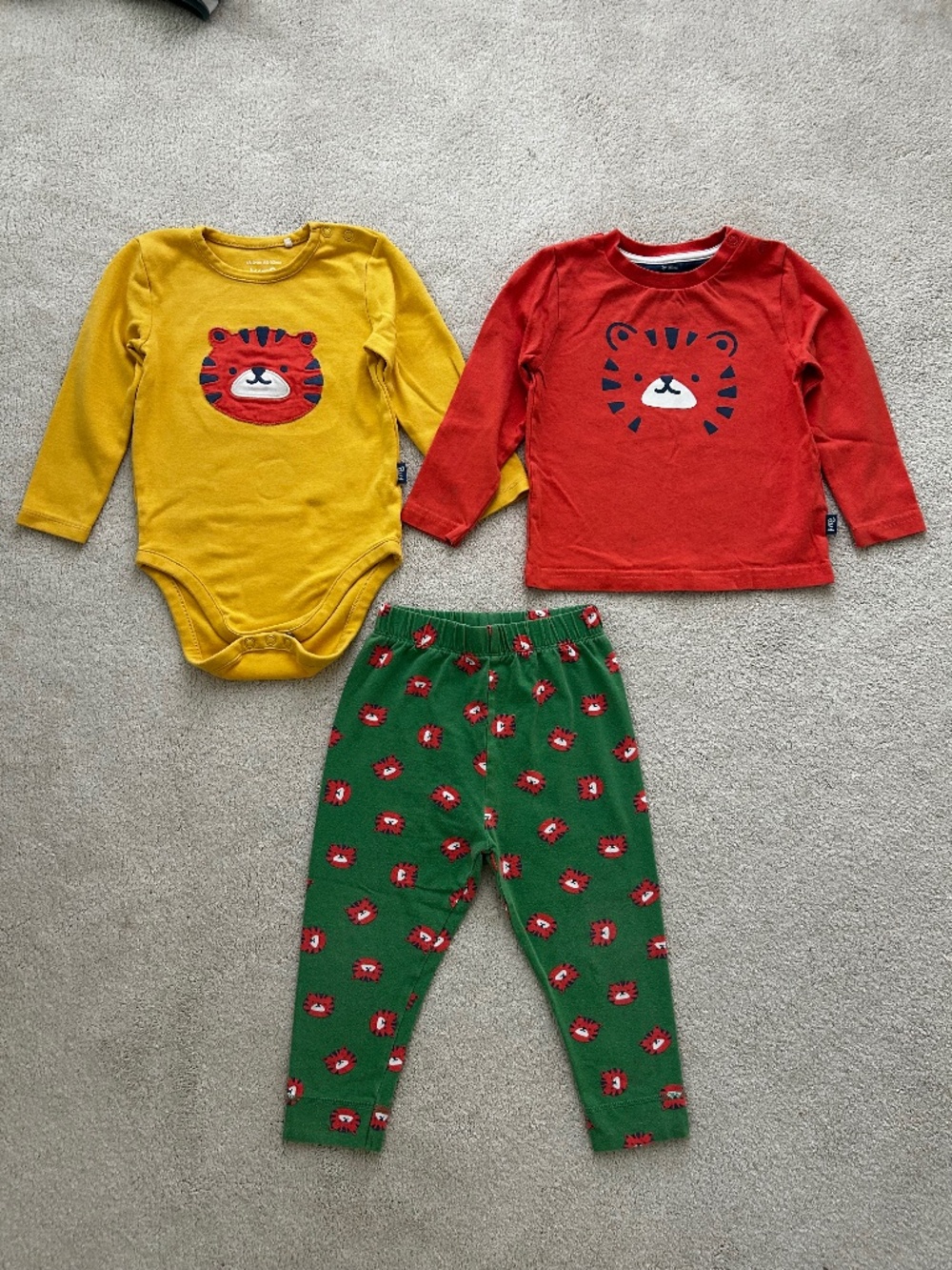Kite Organics 18-24m 2T tiger applique outfit